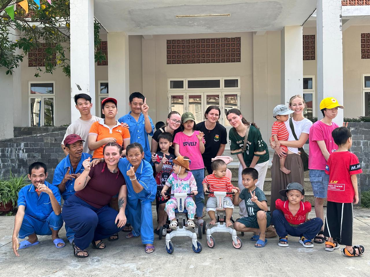 Our story about-volunteervietnam